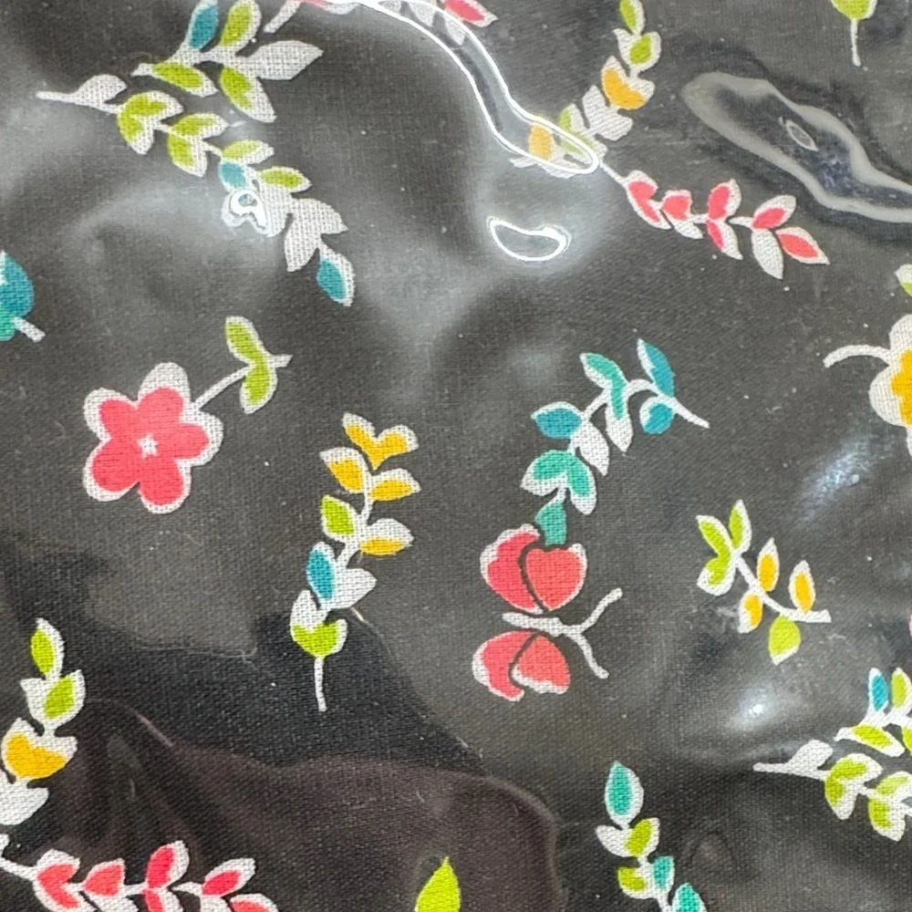 Vera Bradley Black Hanging cosmetics Organizer with Floral Trim EUC